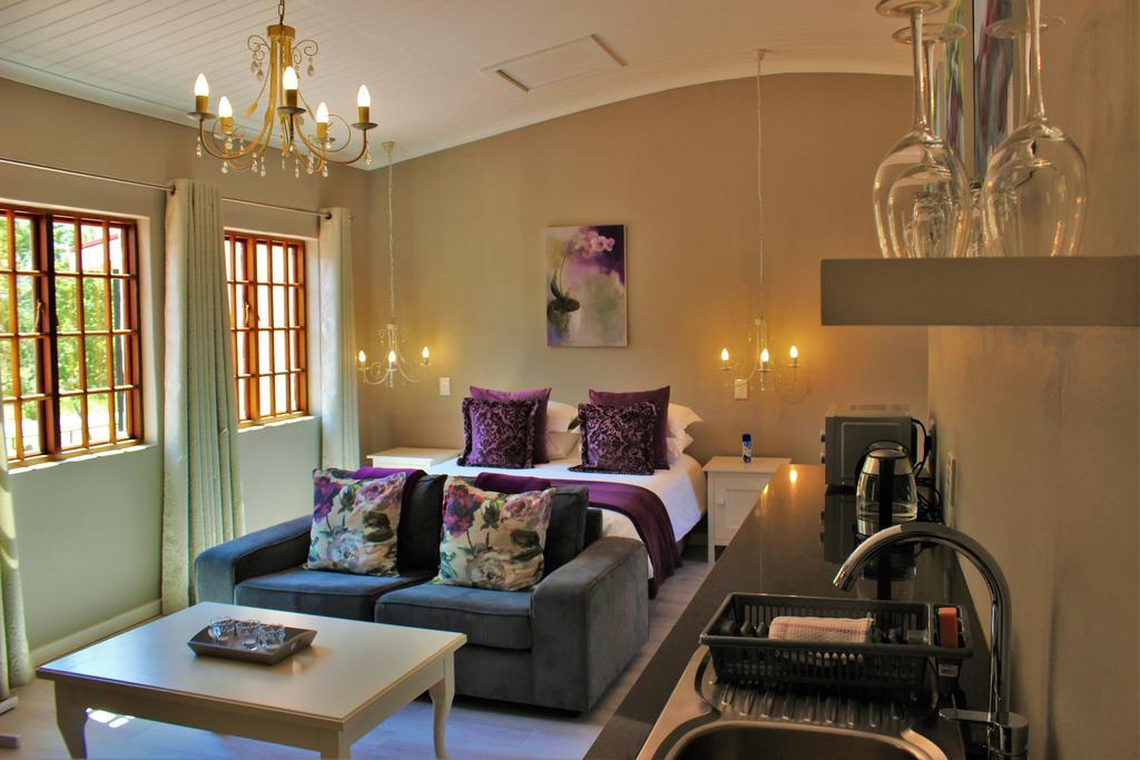 By The Way Guesthouse Clarens Ngoại thất bức ảnh