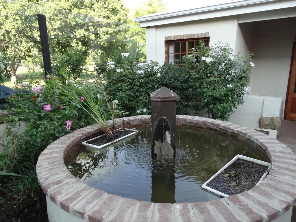 By The Way Guesthouse Clarens Ngoại thất bức ảnh