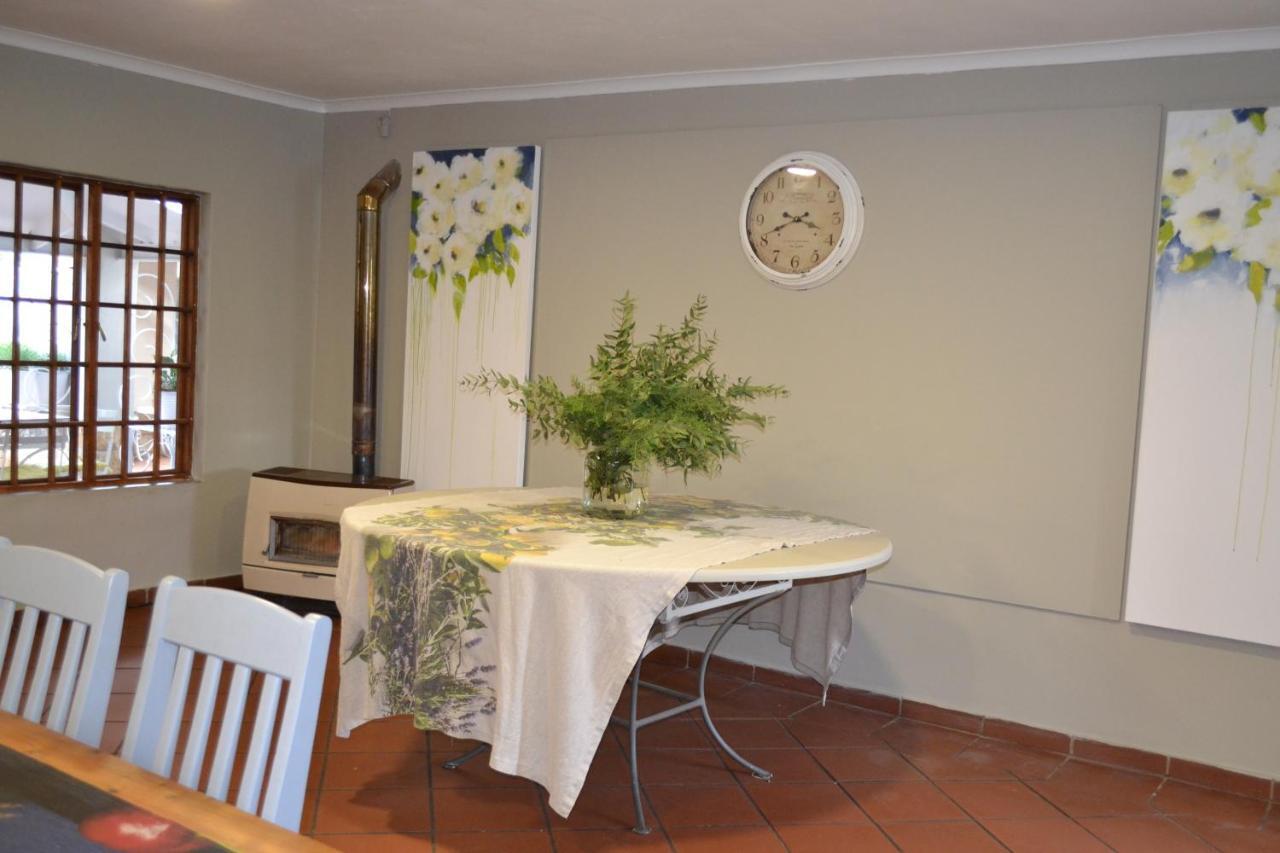 By The Way Guesthouse Clarens Ngoại thất bức ảnh