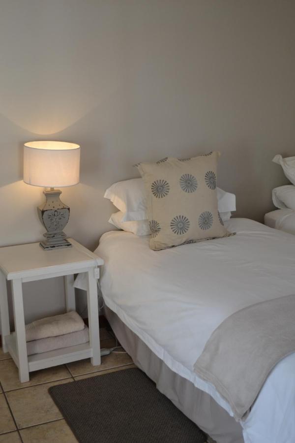 By The Way Guesthouse Clarens Ngoại thất bức ảnh