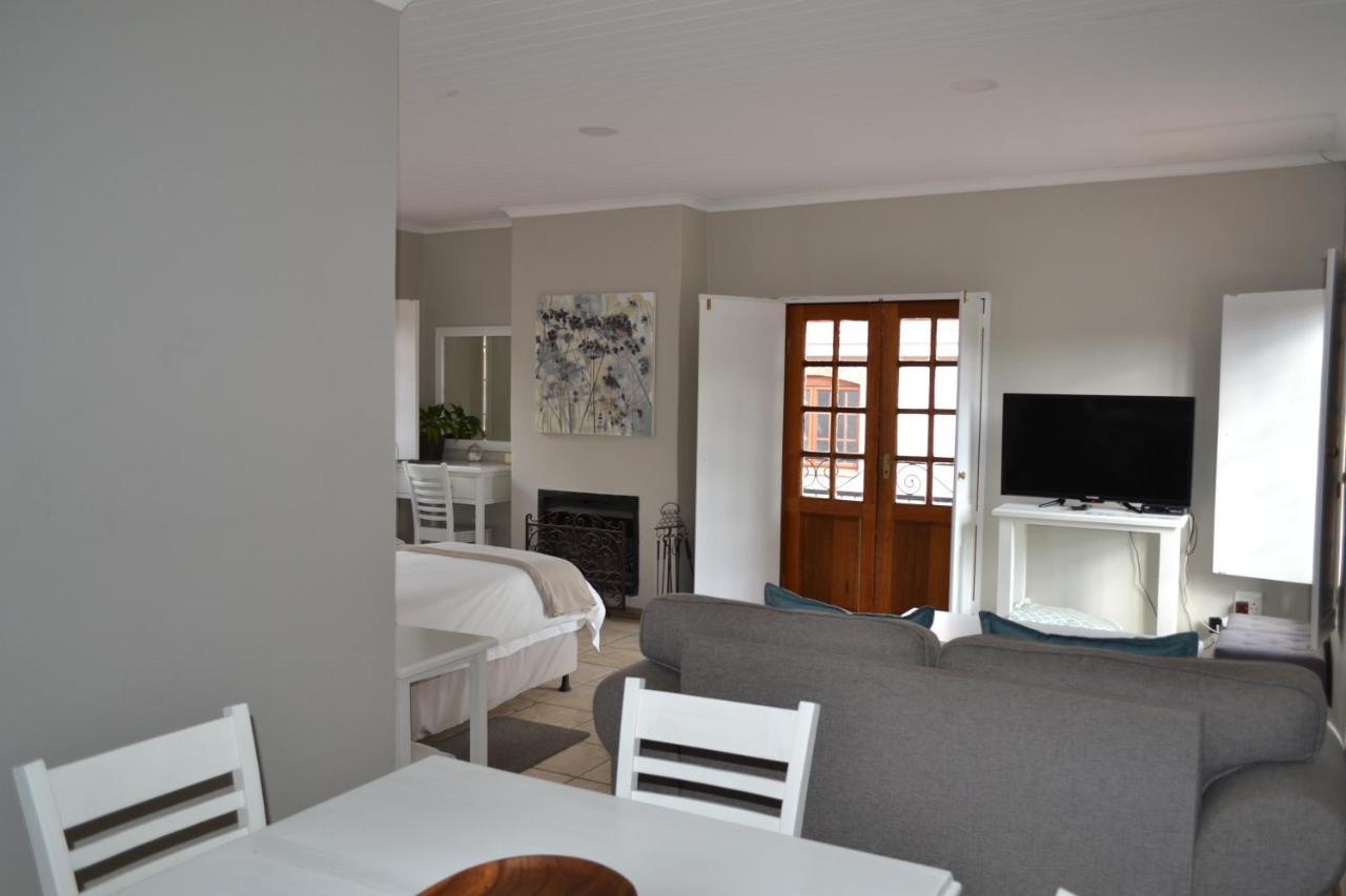 By The Way Guesthouse Clarens Ngoại thất bức ảnh